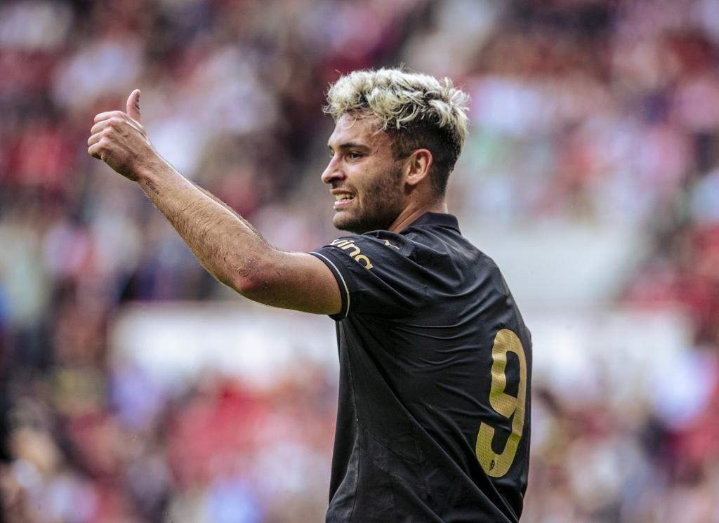 战和不确定 战和不确定