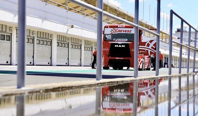 现直接影响 现直接影响